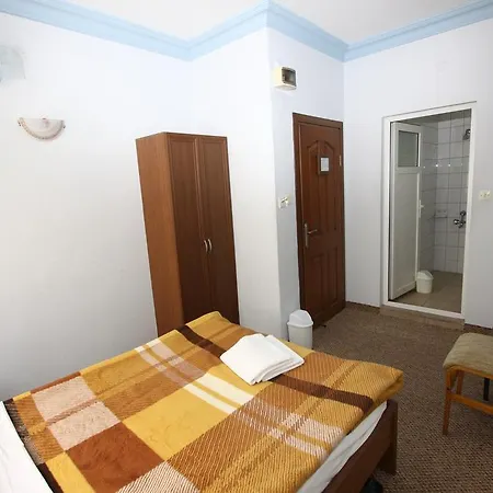 Hotel Alkan *